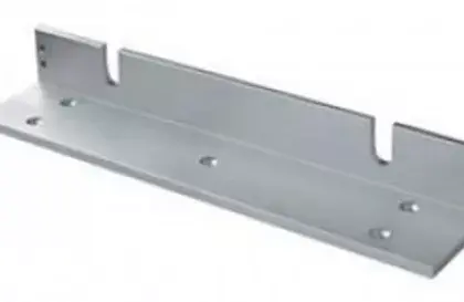 Soporte en L ZKTeco AL-280PL para Cerradura Electromagnética 600LB