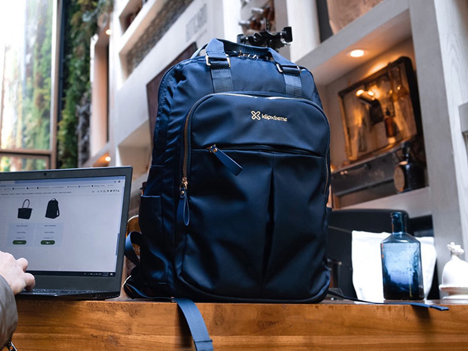 Mochila Klip Xtreme 15.6" Caqui - Imagen 2